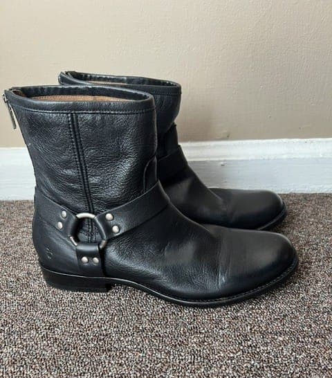 The Fanwood-Scotch Plains Service League Thrift Shop will begin its annual Boot Bonanza on Oct. 13.